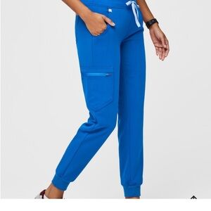 Women’s Royal Blue Figs Zamora Jogger scrub pants Med Petite
